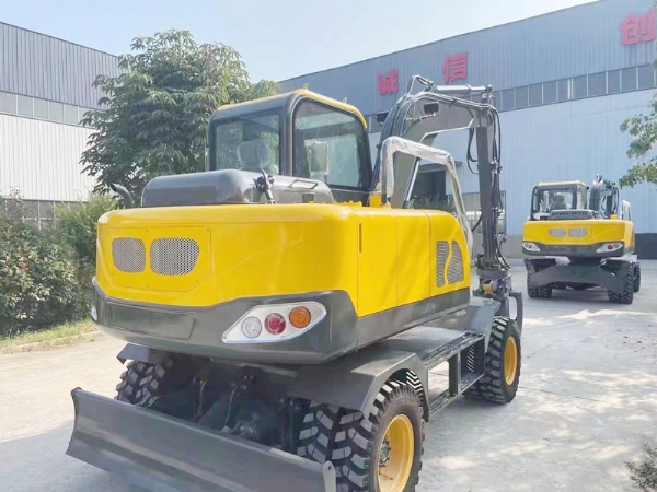 75型輪式抓木機(jī)