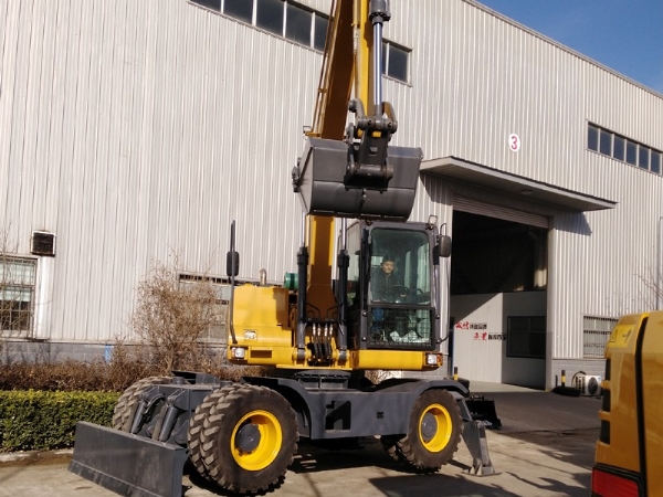 150輪式挖掘機(jī)